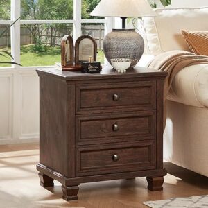 Nightstand – 3 Drawer – Walnut